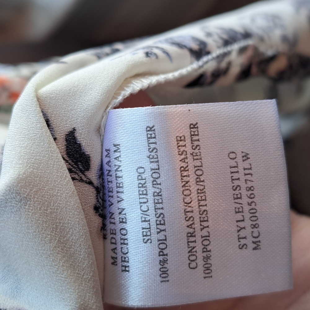 Lily White size S/M blue and white floral kimono - Picture 3 of 6